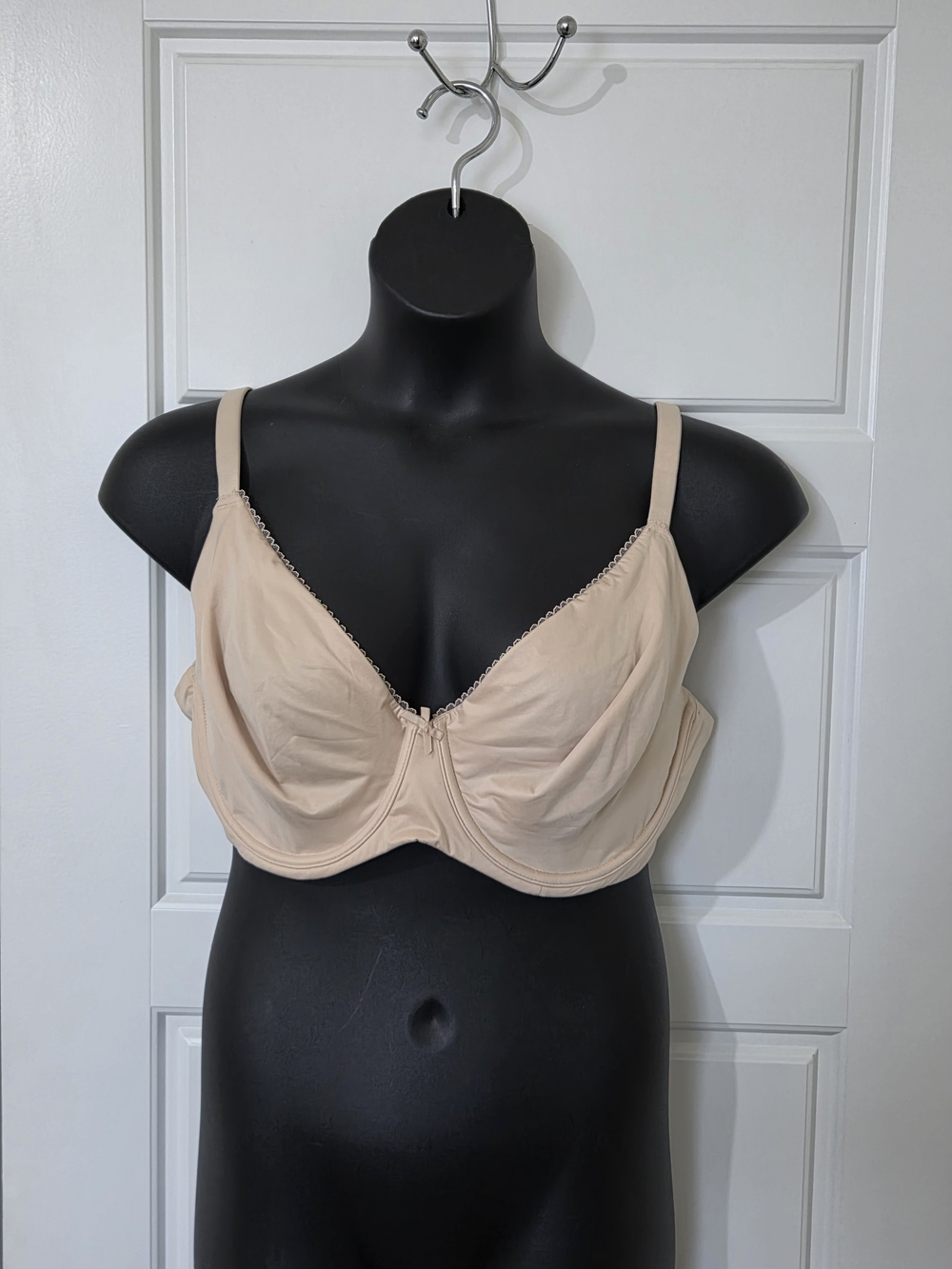Victoria's Secret Body By Victoria Perfect Coverage Minimizer Bra Size 42DDD